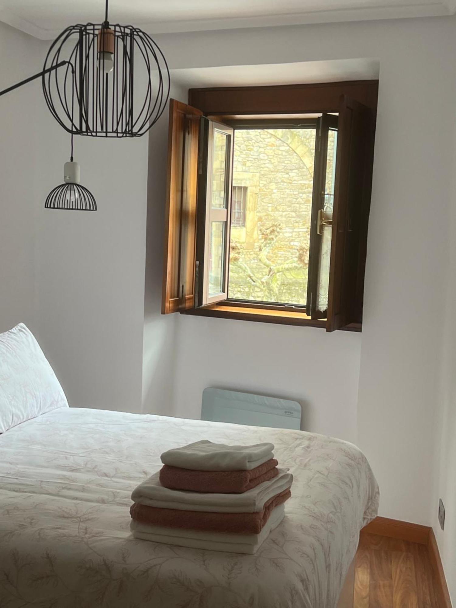 Apartamento Turistico San Nicolas Avilés Exterior foto